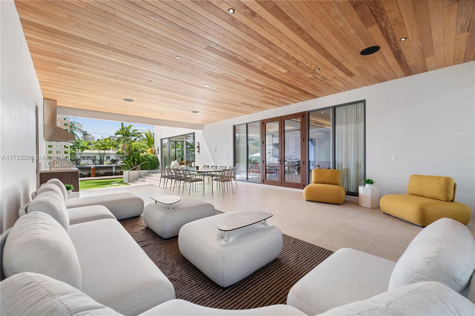 DAVIS HARBOR - Residential