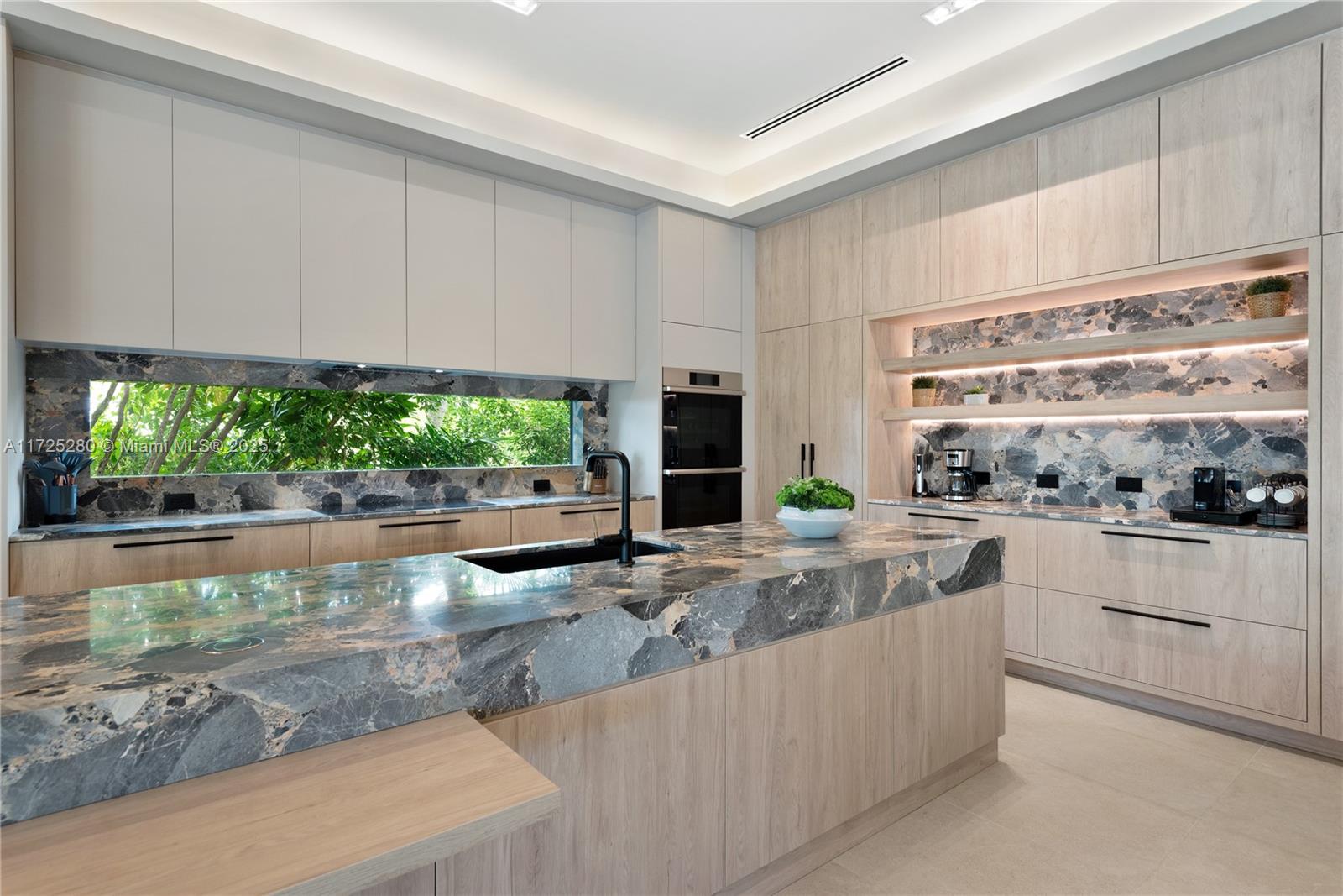 DAVIS HARBOR - Residential