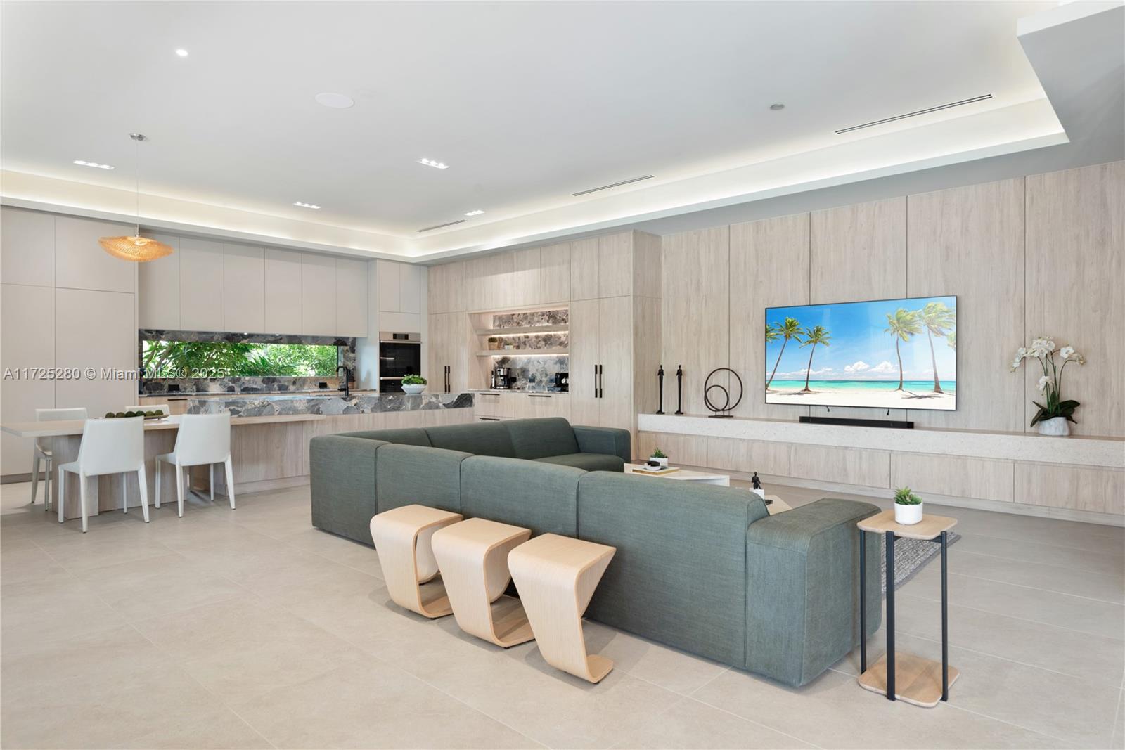 DAVIS HARBOR - Residential
