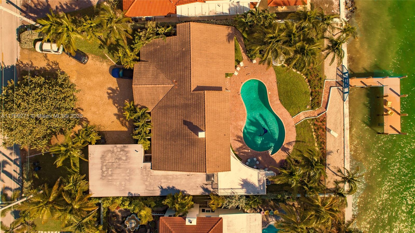 ISLE OF NORMANDY MIAMI VI - Residential