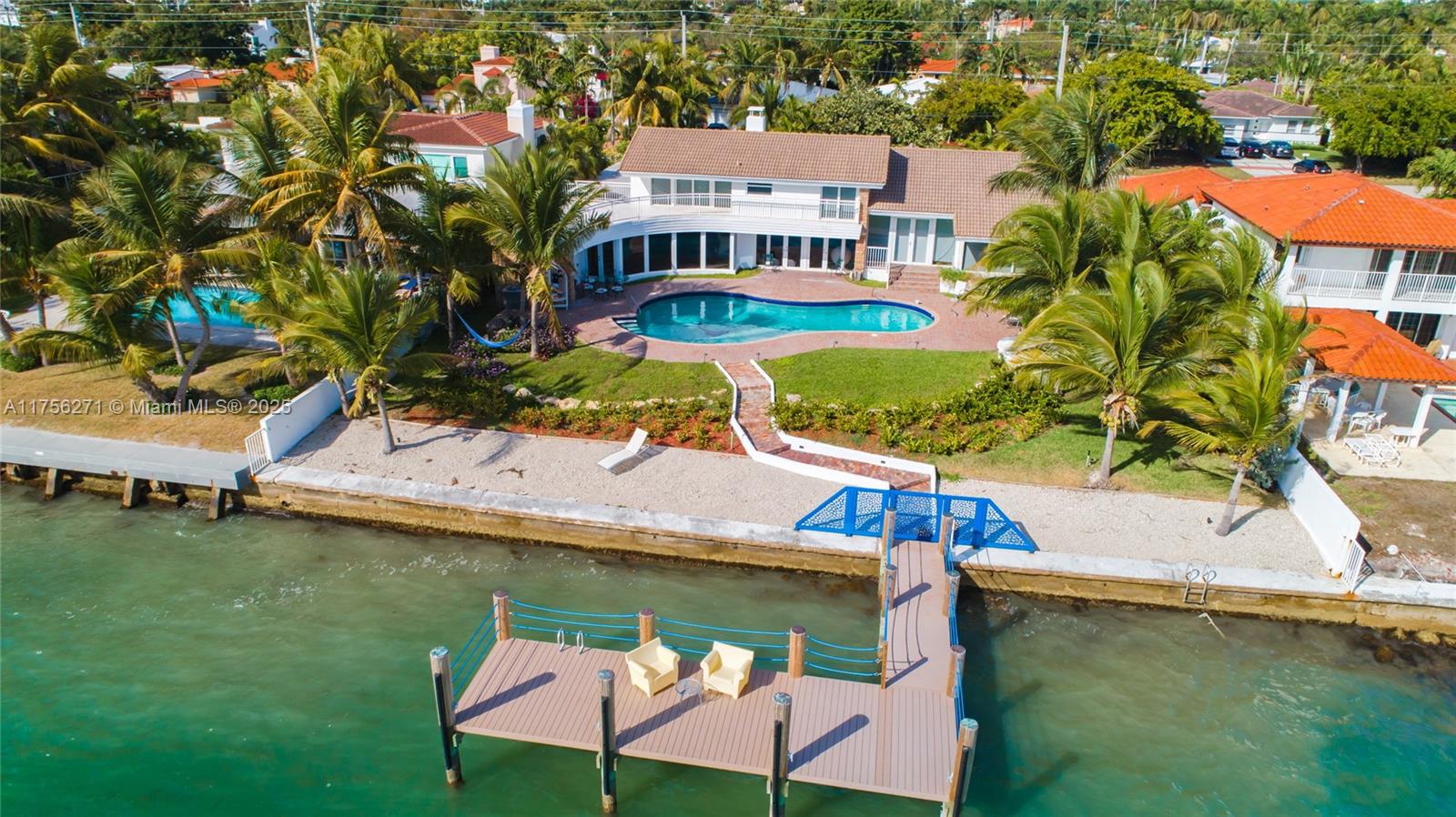 ISLE OF NORMANDY MIAMI VI - Residential
