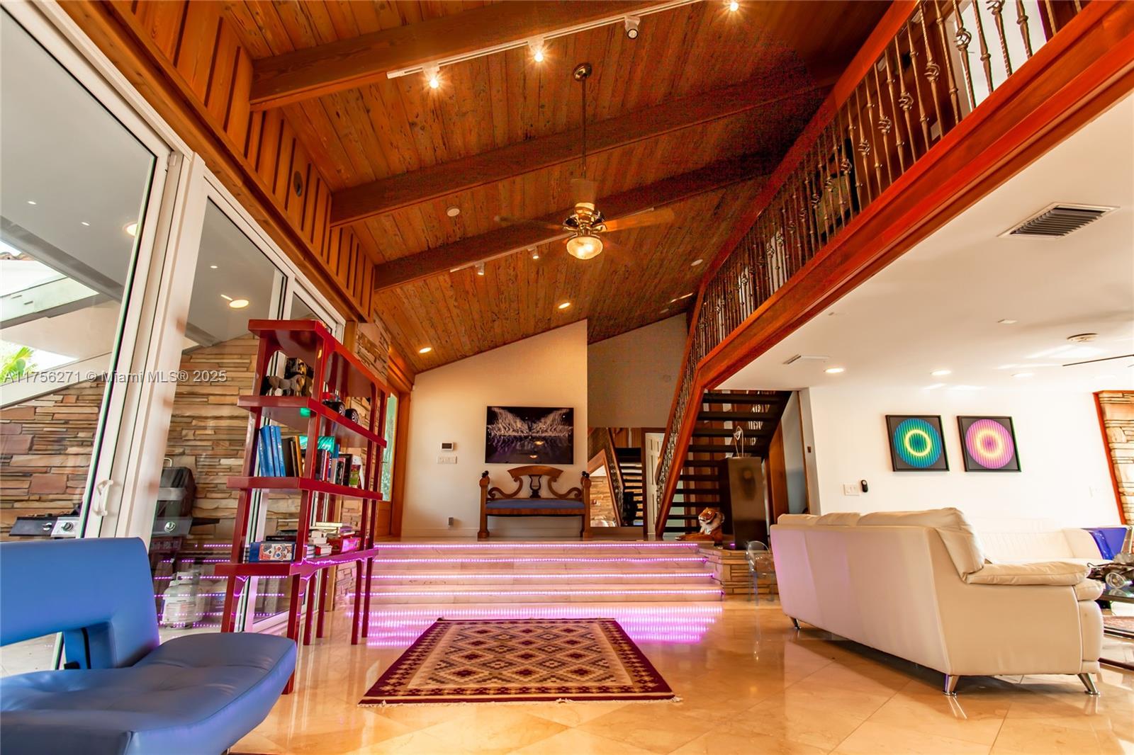 ISLE OF NORMANDY MIAMI VI - Residential