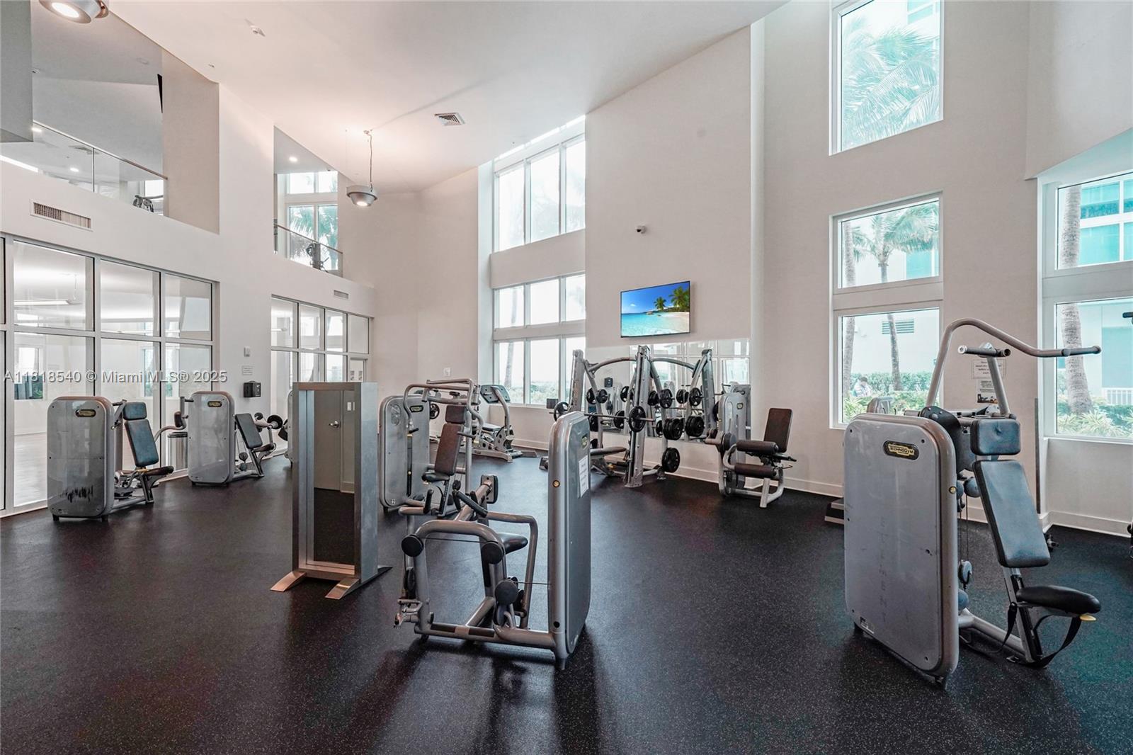 QUANTUM ON THE BAY CONDO - Residential