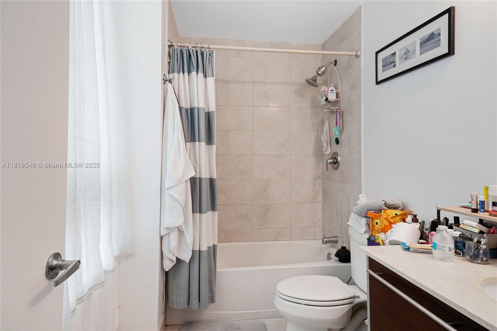 QUANTUM ON THE BAY CONDO - Residential