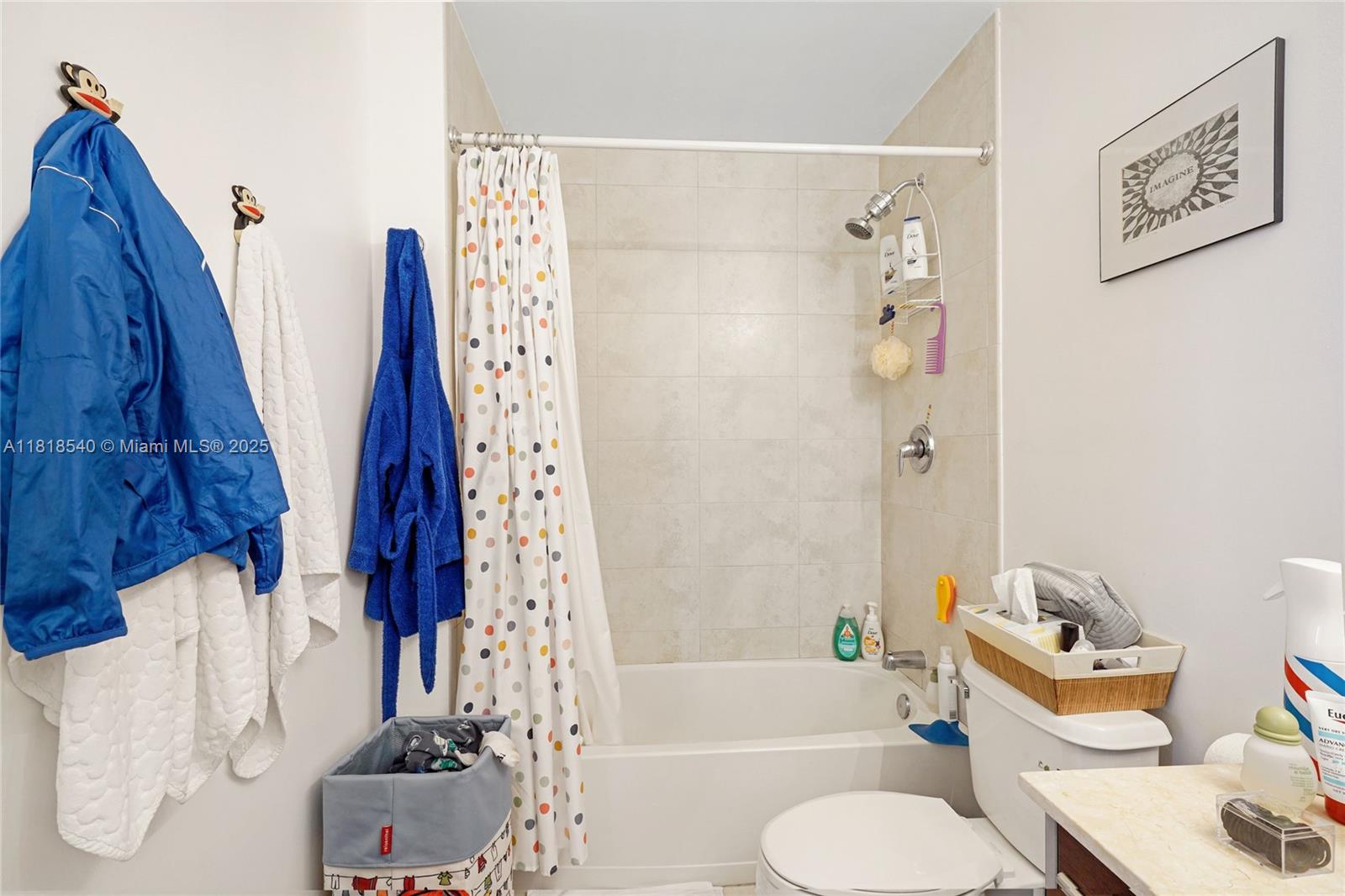 QUANTUM ON THE BAY CONDO - Residential