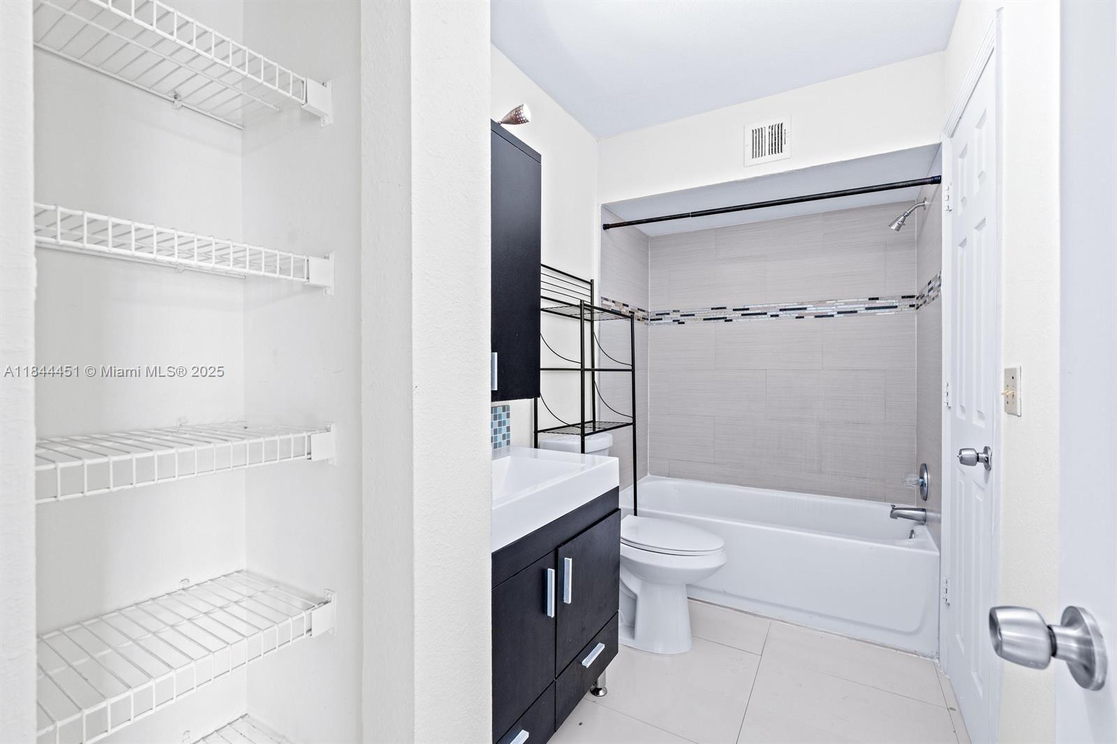 PONTE VERDE AT PALM BEACH - Residential Lease