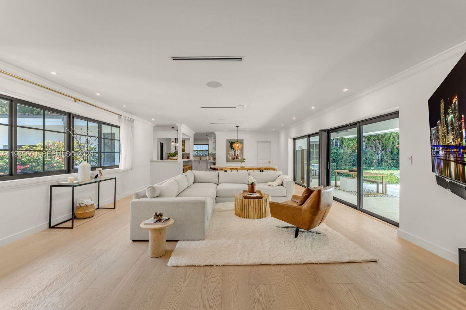 CORAL GABLES SEC E - Residential