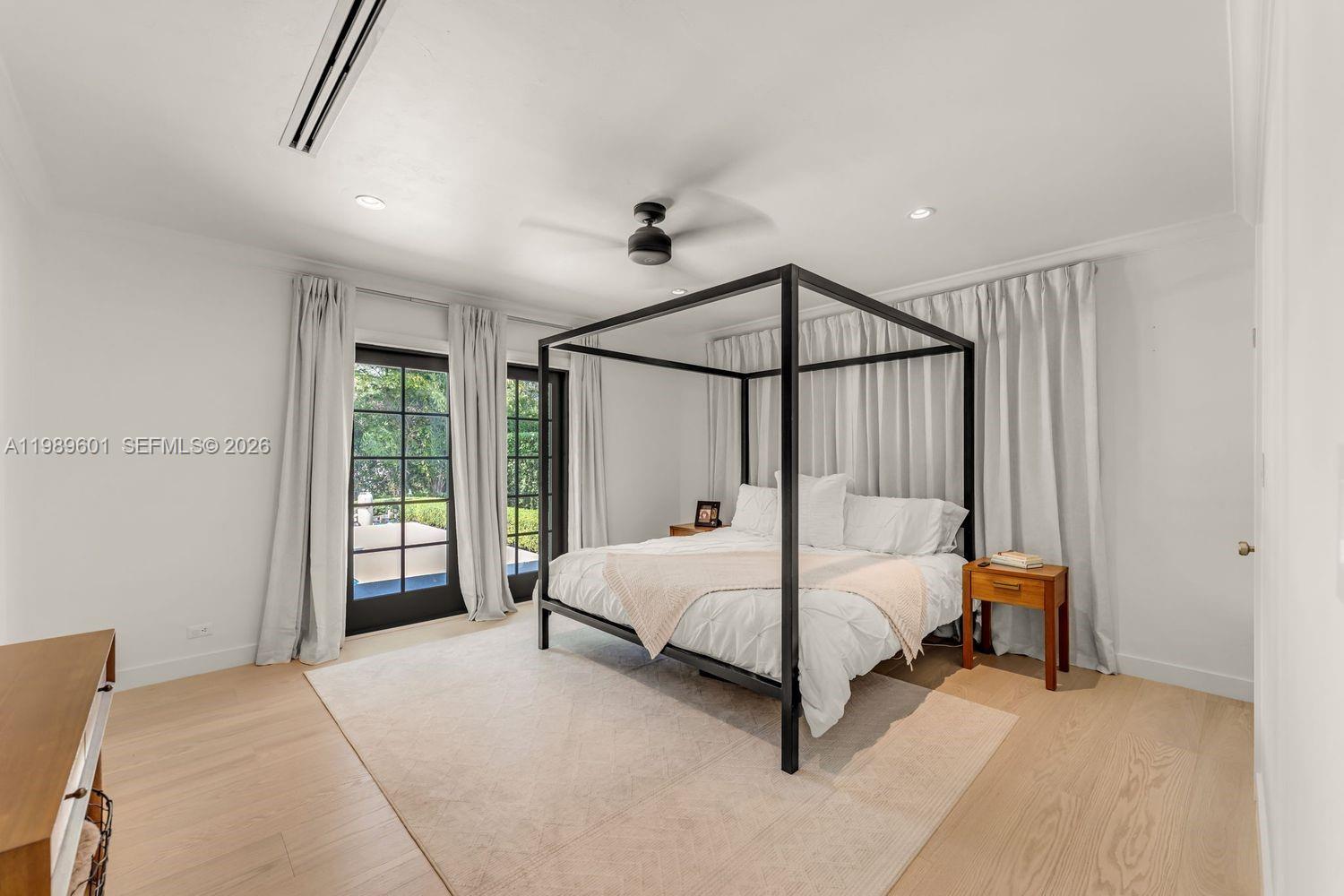 CORAL GABLES SEC E - Residential