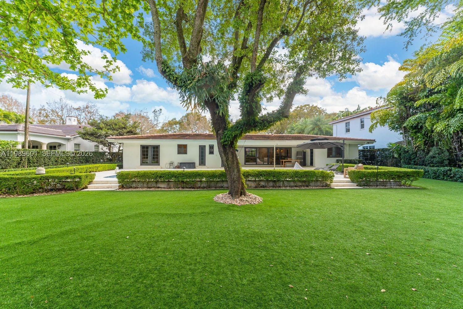 CORAL GABLES SEC E - Residential