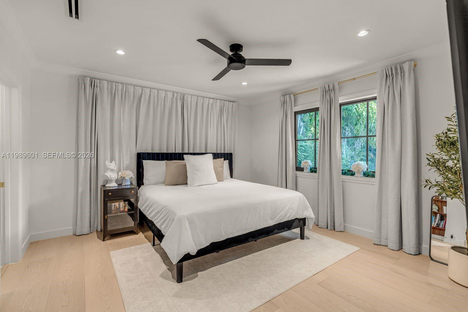 CORAL GABLES SEC E - Residential