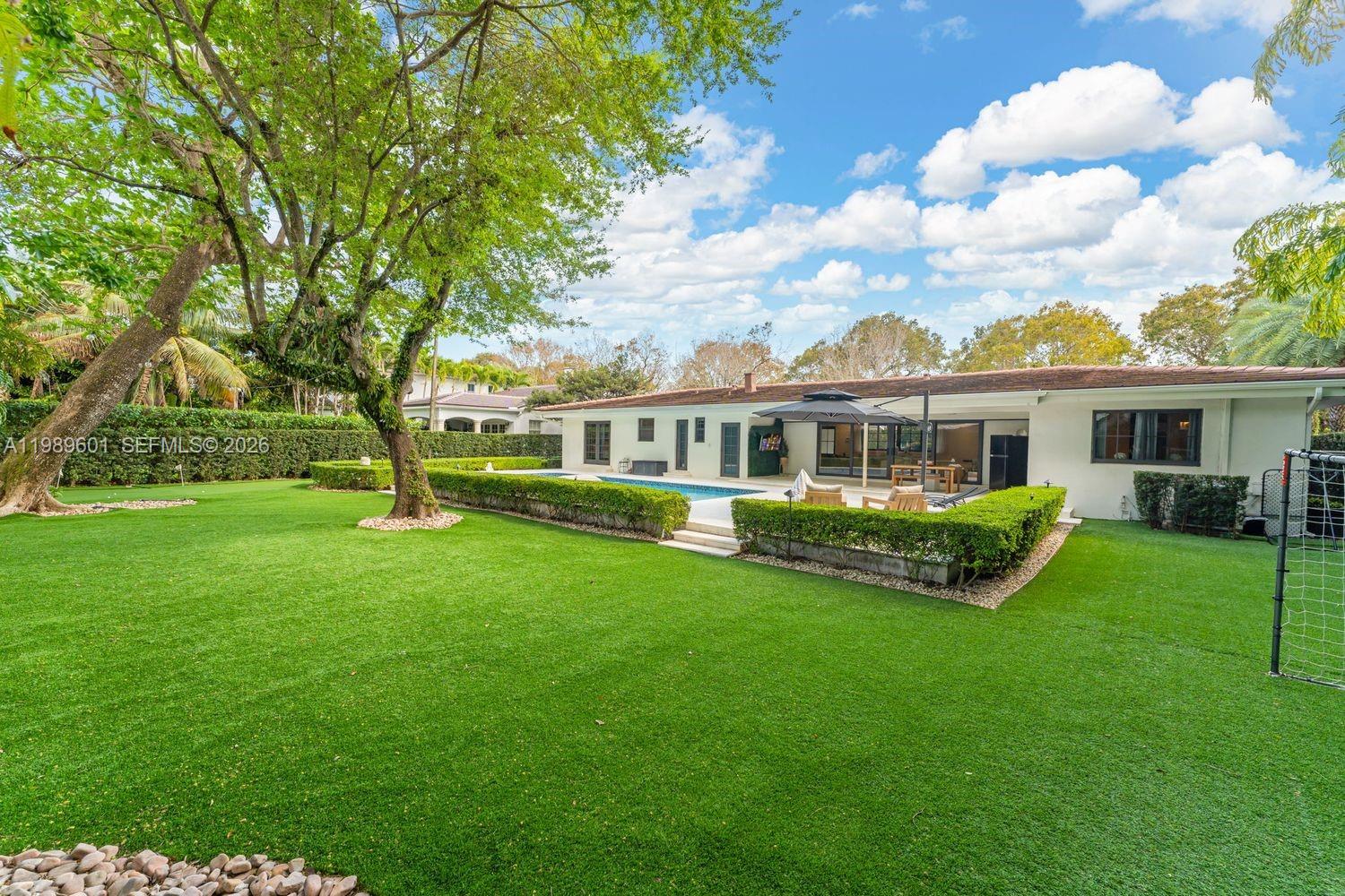 CORAL GABLES SEC E - Residential