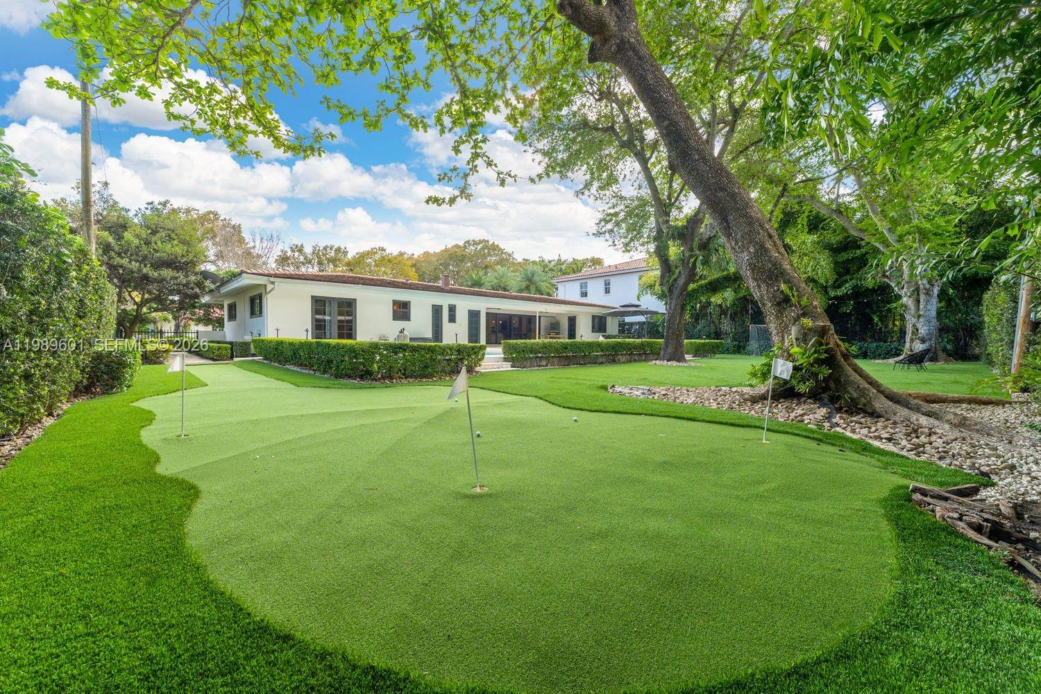 CORAL GABLES SEC E - Residential