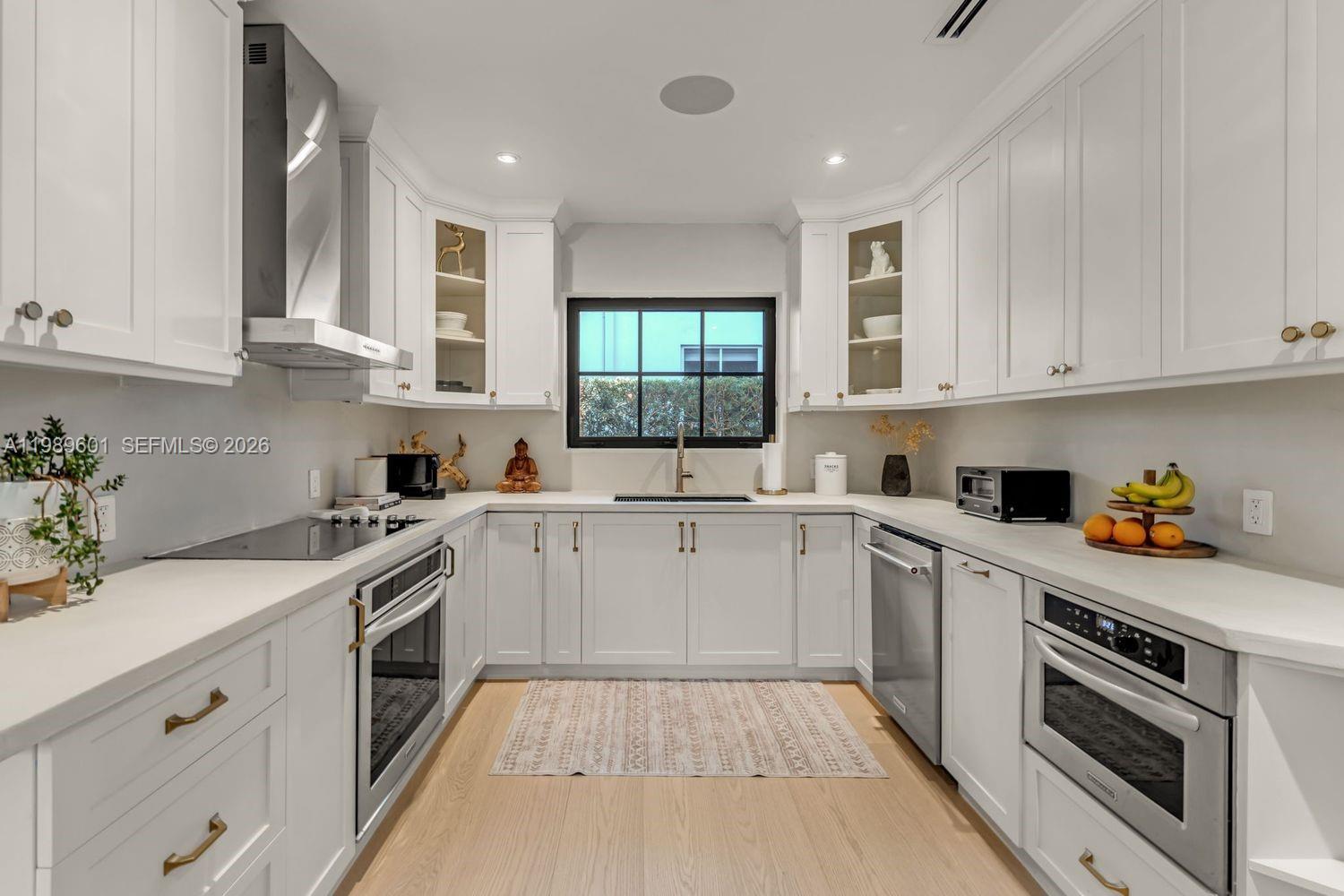 CORAL GABLES SEC E - Residential