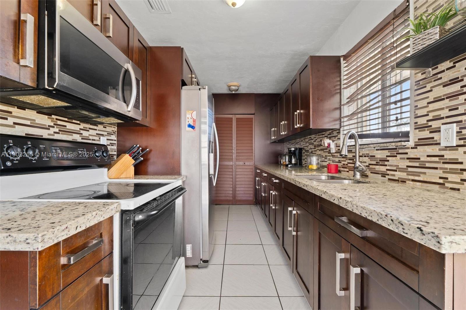 RICHMOND HGTS ESTS 4TH AD - Residential