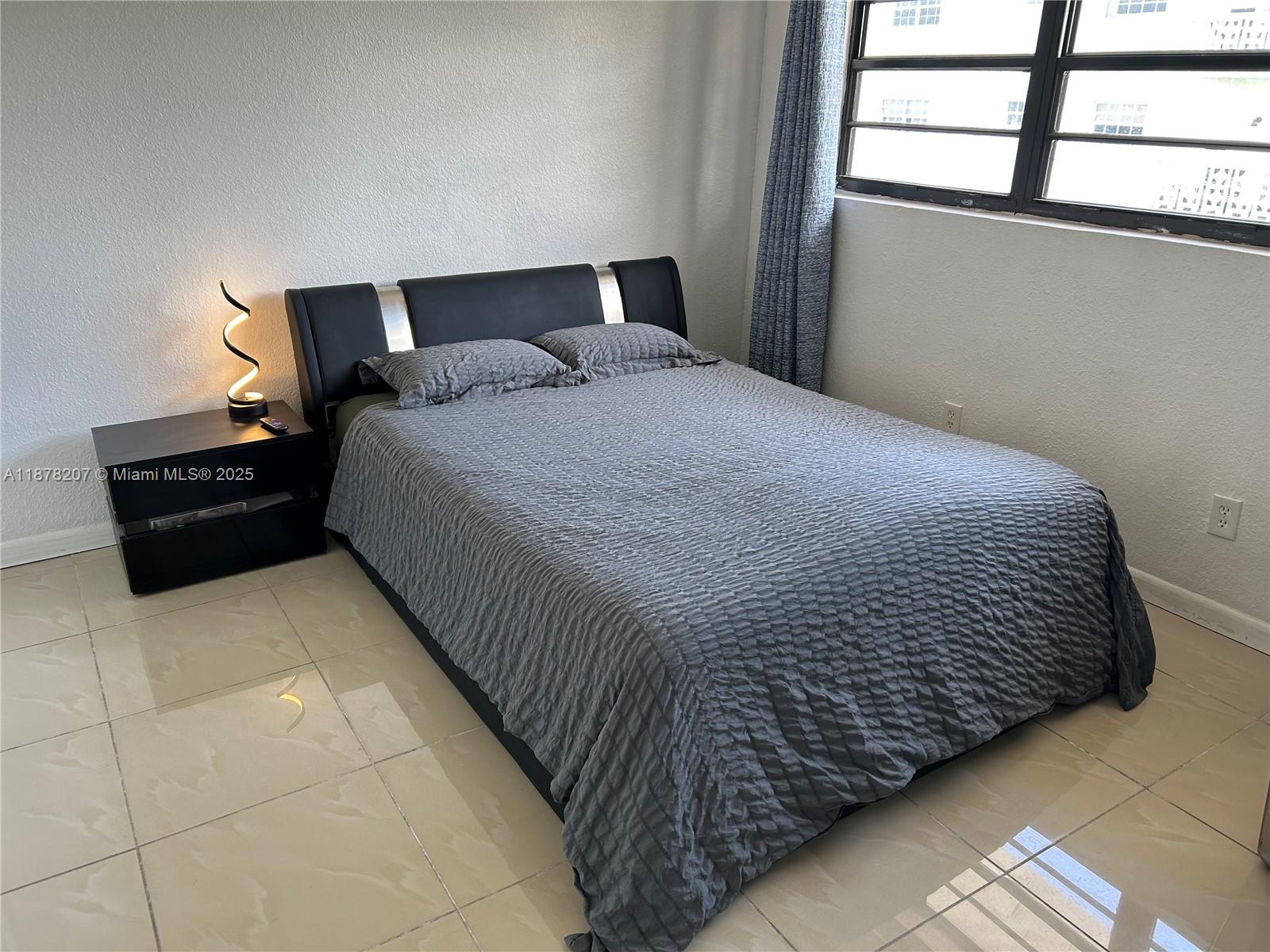 TUDOR HOUSE CONDO - Residential