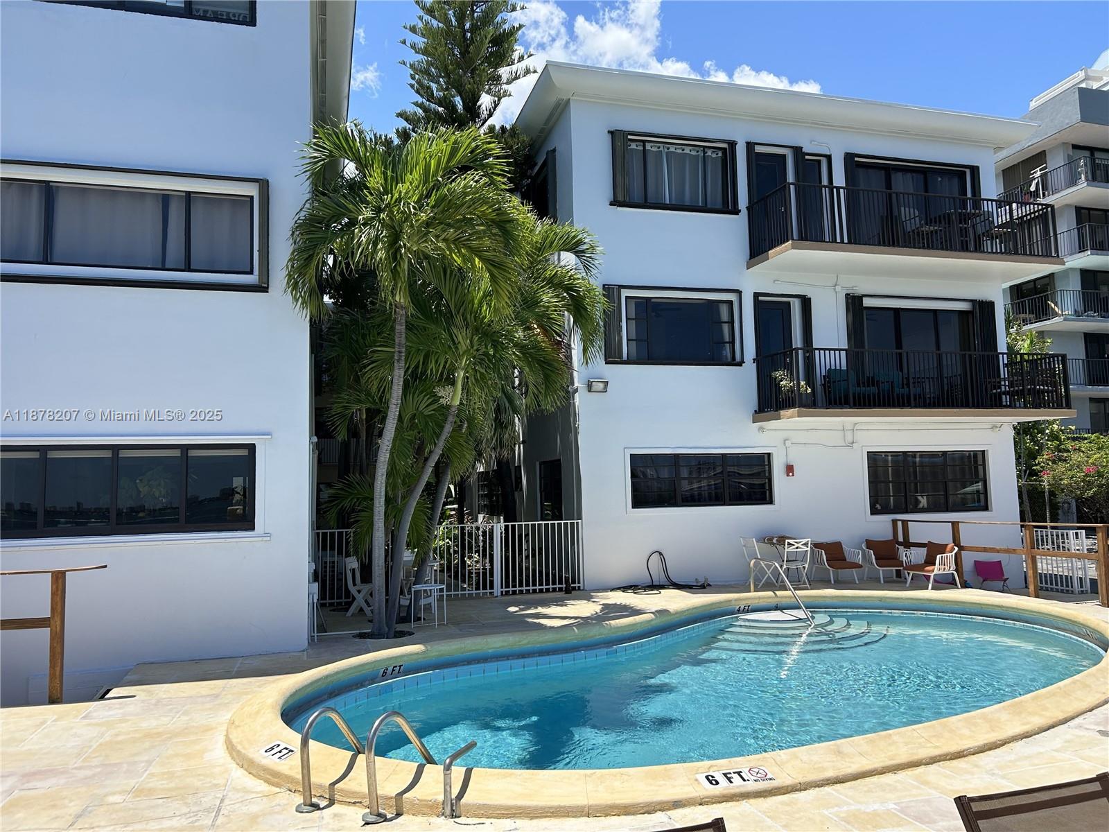 7845 NE Bayshore Ct 20