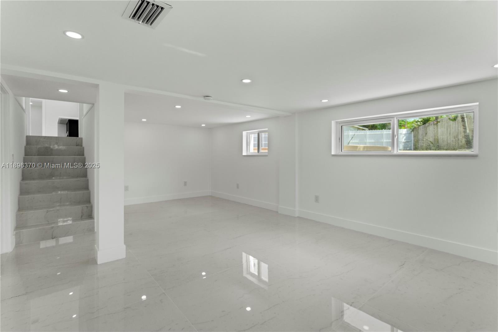 NORWOOD 2ND ADDN - Residential
