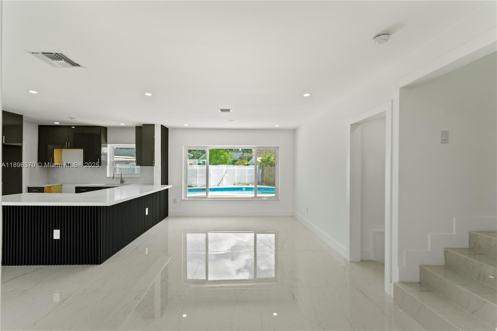 NORWOOD 2ND ADDN - Residential