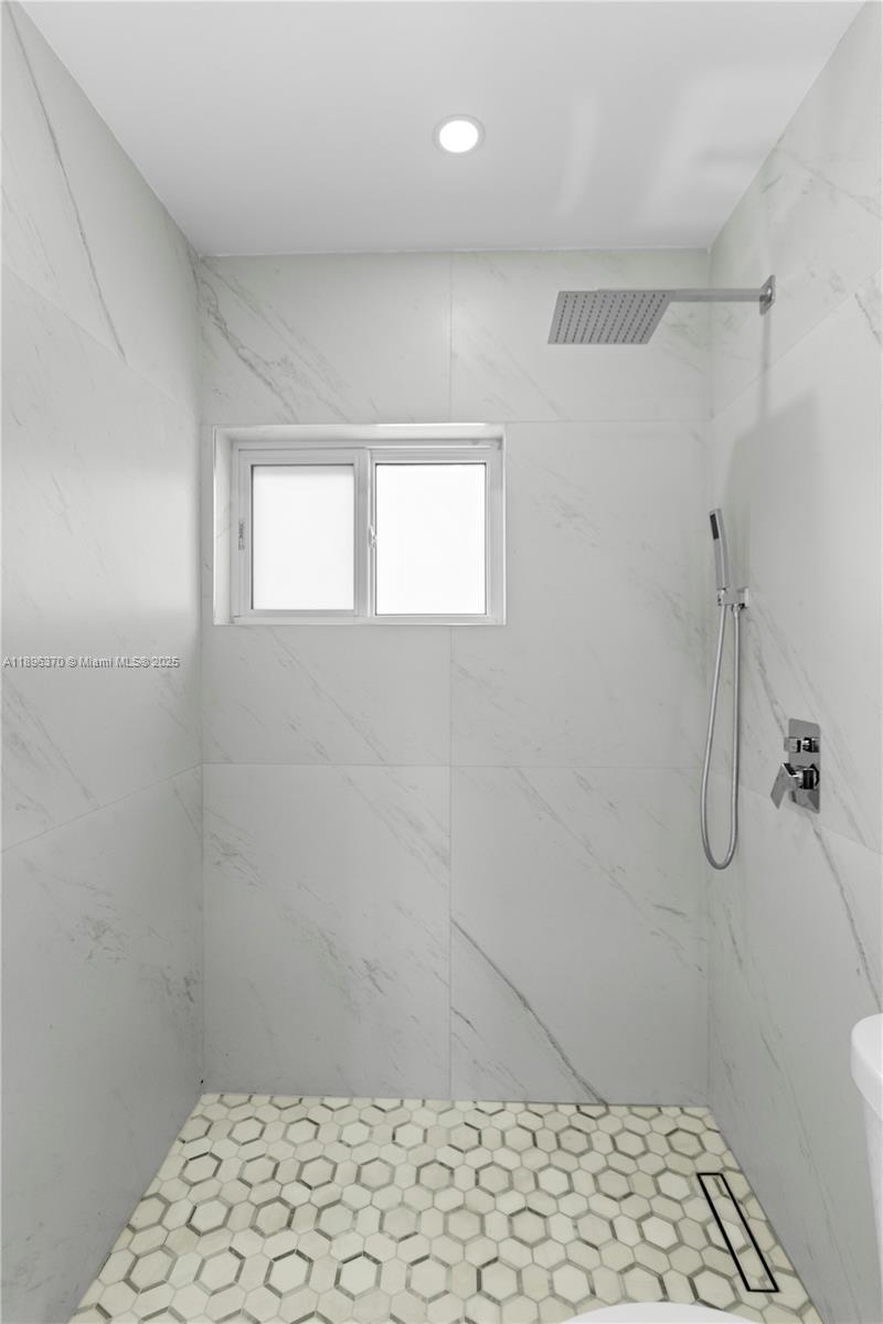 NORWOOD 2ND ADDN - Residential