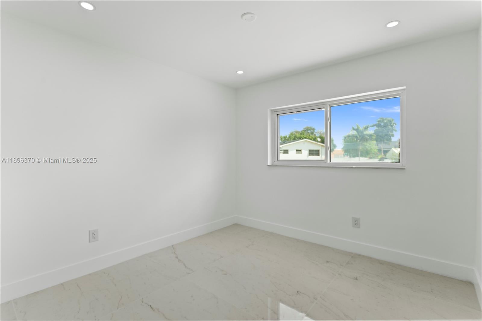 NORWOOD 2ND ADDN - Residential