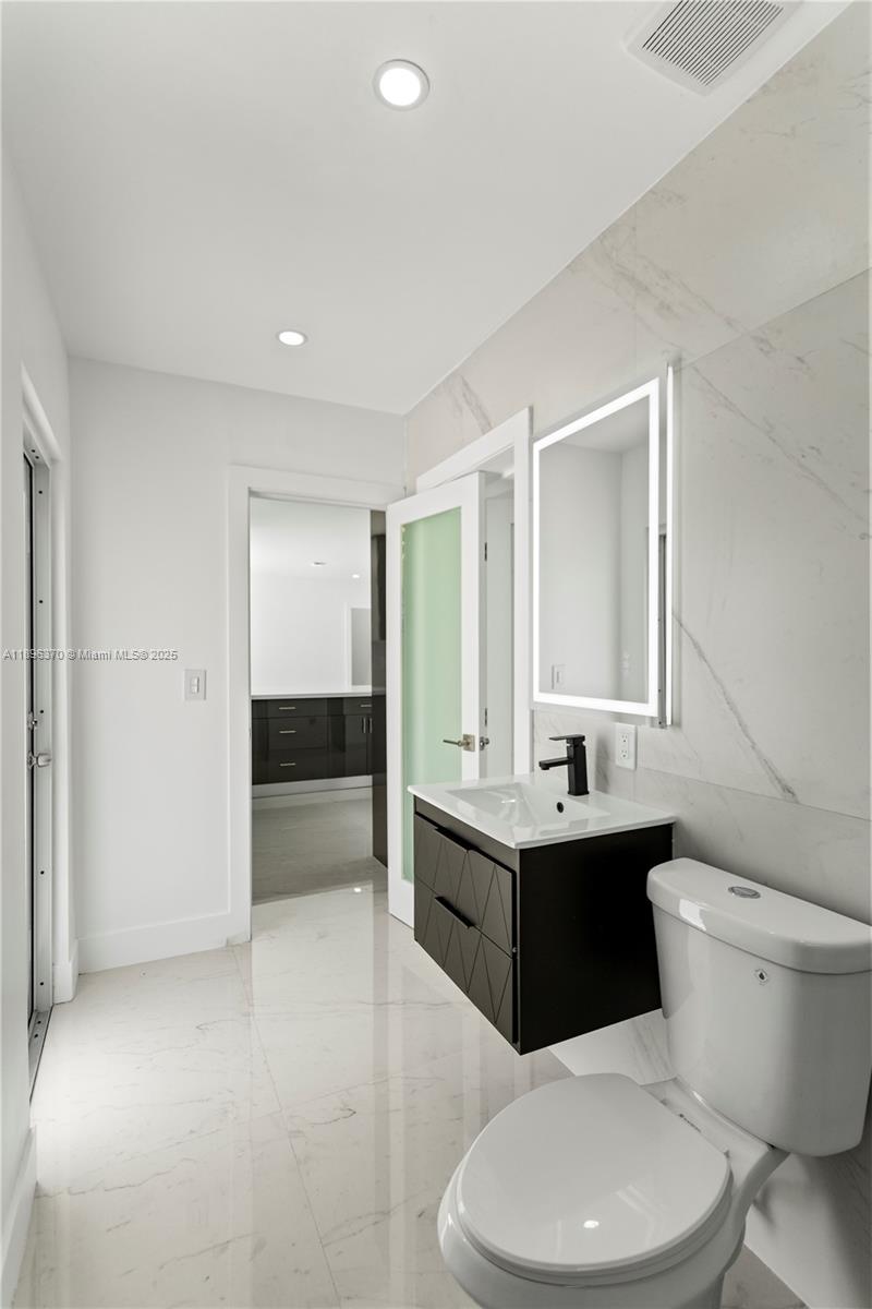 NORWOOD 2ND ADDN - Residential