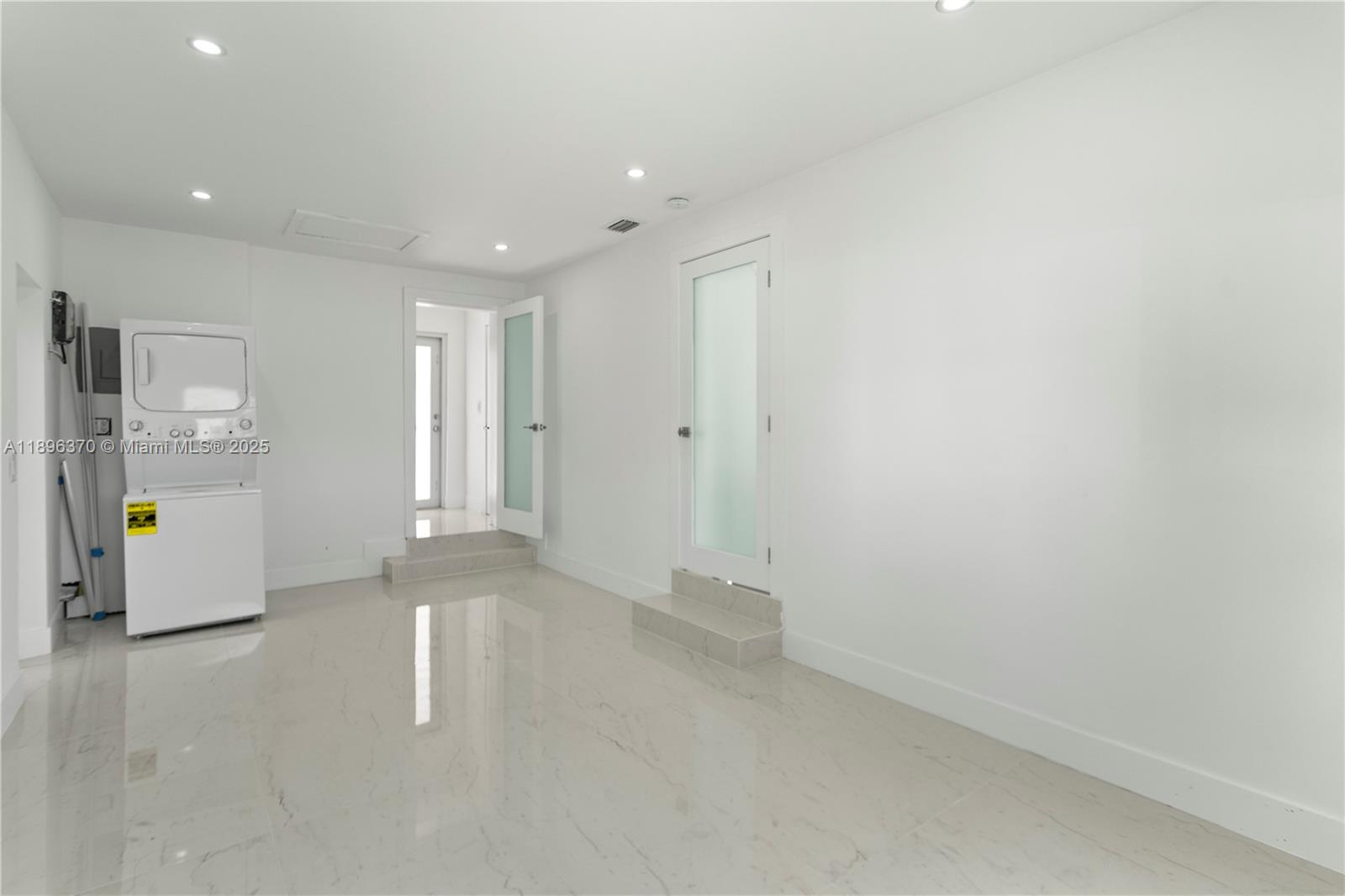 NORWOOD 2ND ADDN - Residential