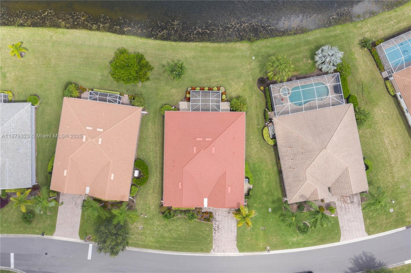 CASCADES - Residential