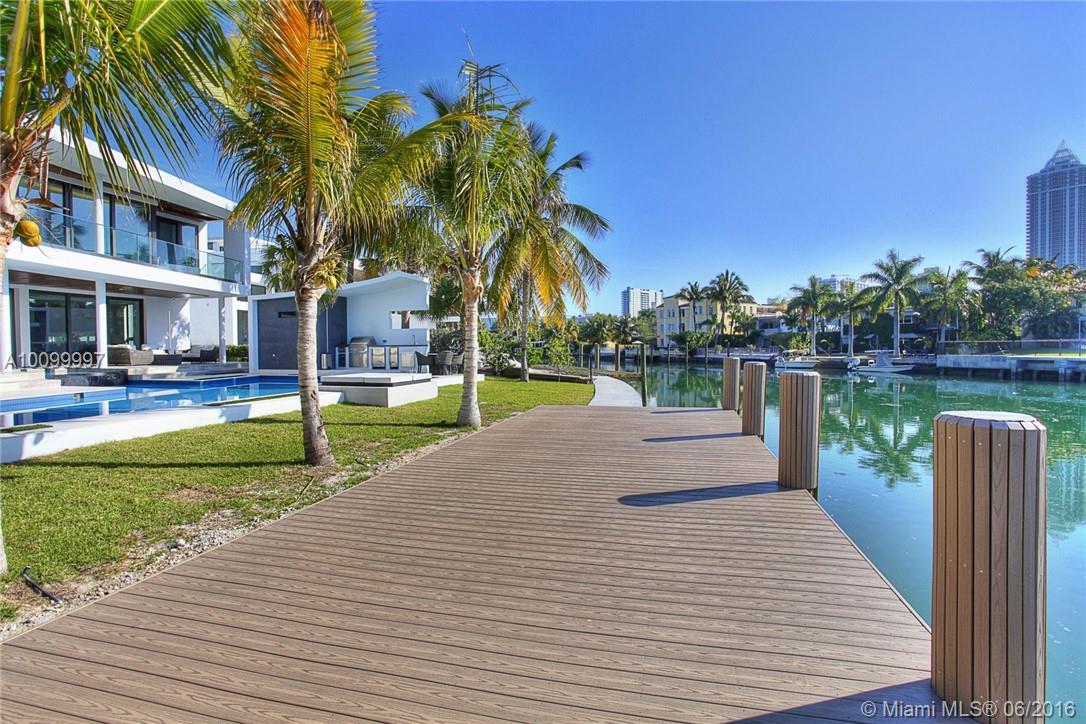 SURPRISE POINT - Residential