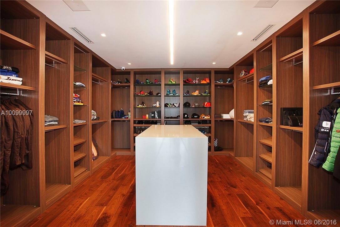 SURPRISE POINT - Residential