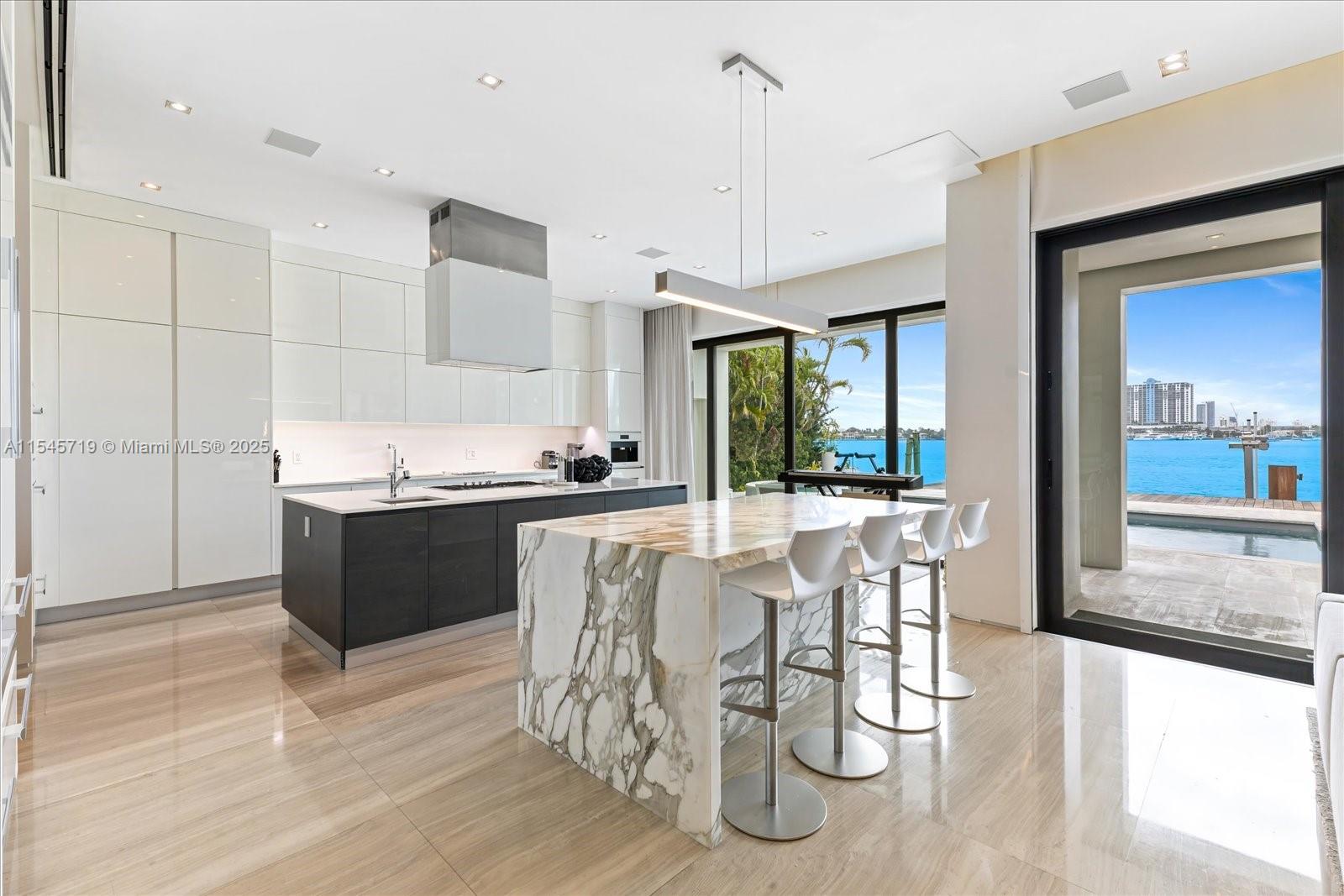 RIVO ALTO AMD - Residential Lease