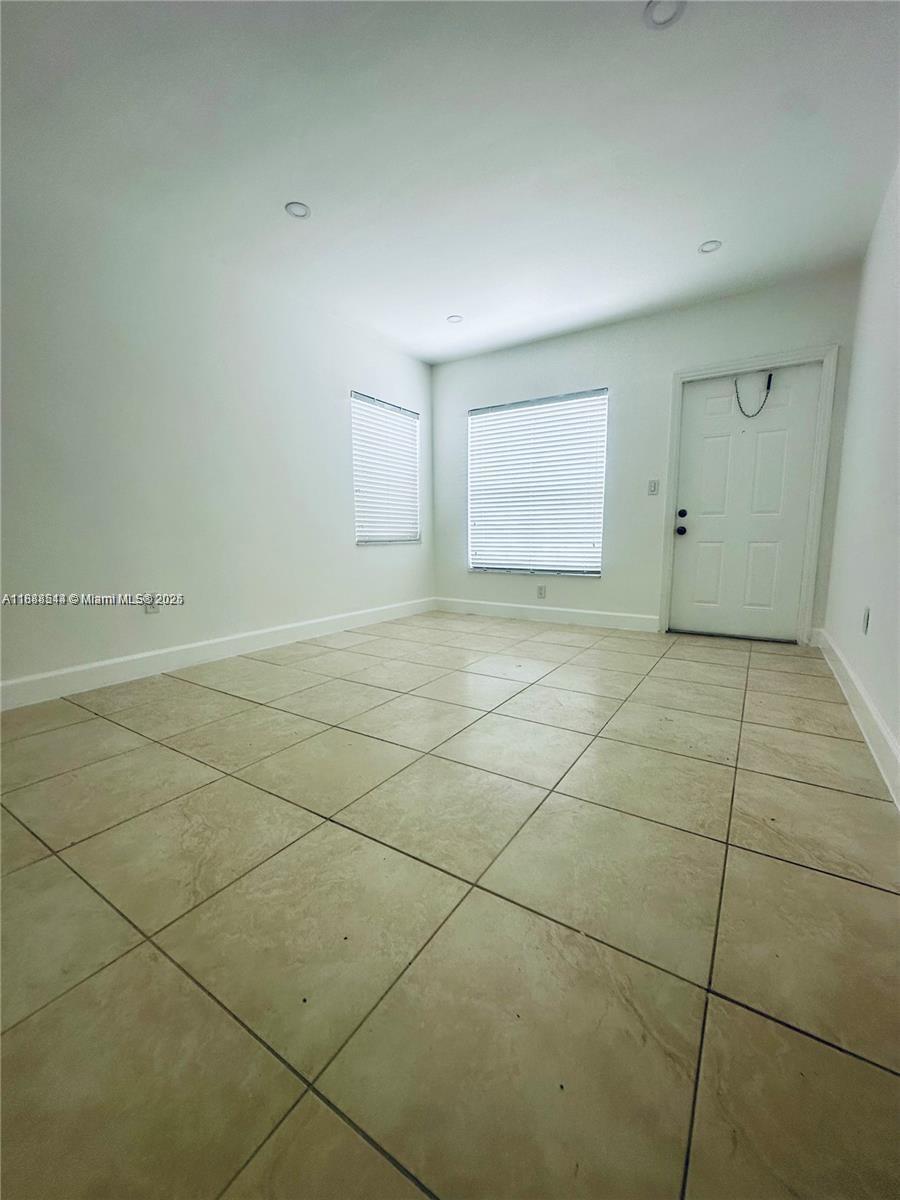 CAROLINA HEIGHTS 2ND SEC - Residential Income