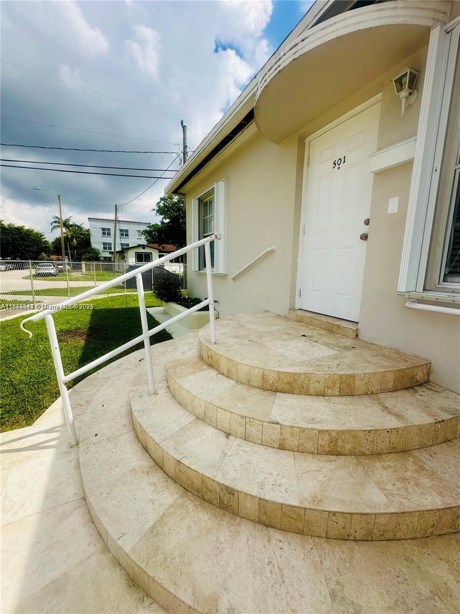 CAROLINA HEIGHTS 2ND SEC - Residential Income