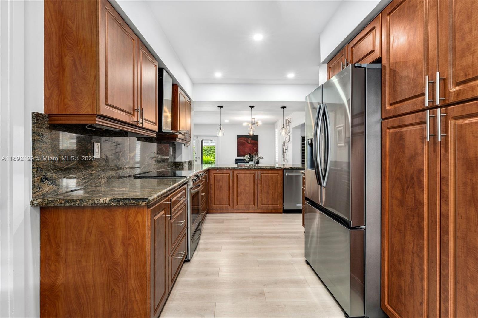CYPRESS COVE ESTS SEC 2 - Residential