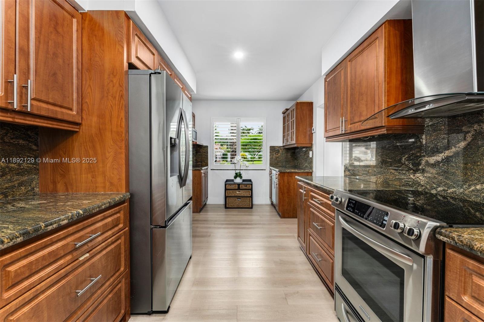 CYPRESS COVE ESTS SEC 2 - Residential