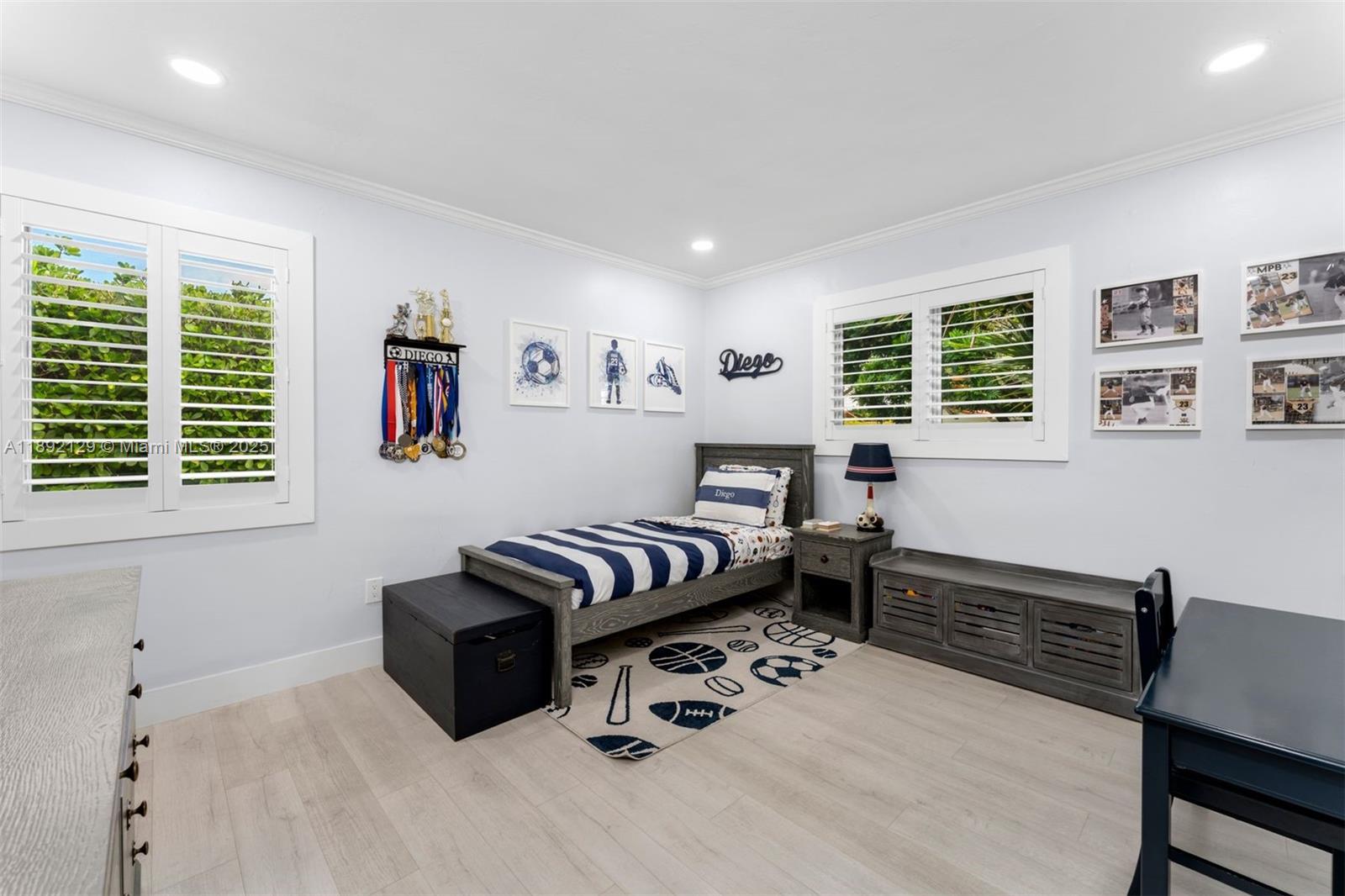 CYPRESS COVE ESTS SEC 2 - Residential