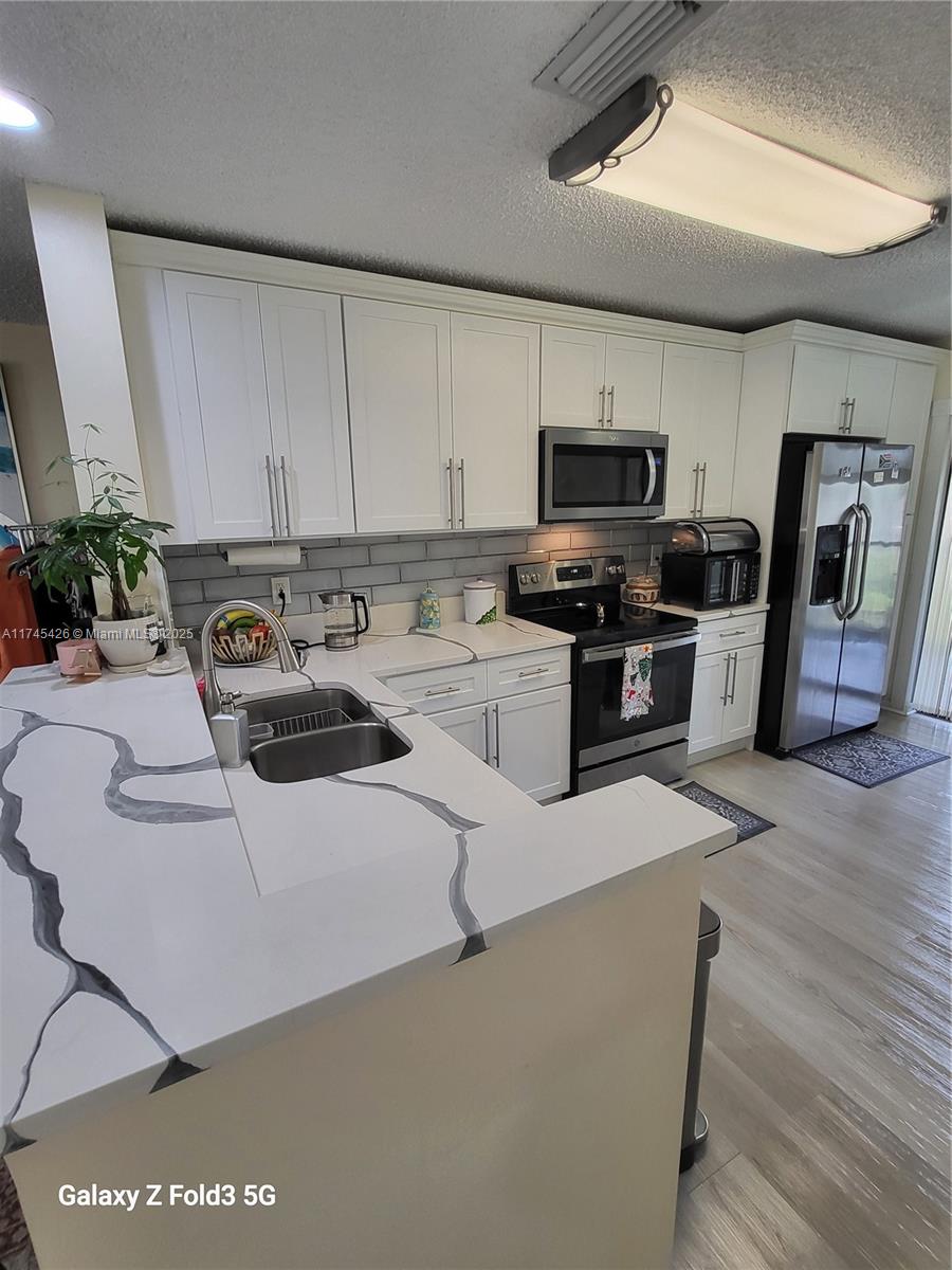 LUCERNE PARK CONDOS 1, 1A - Residential