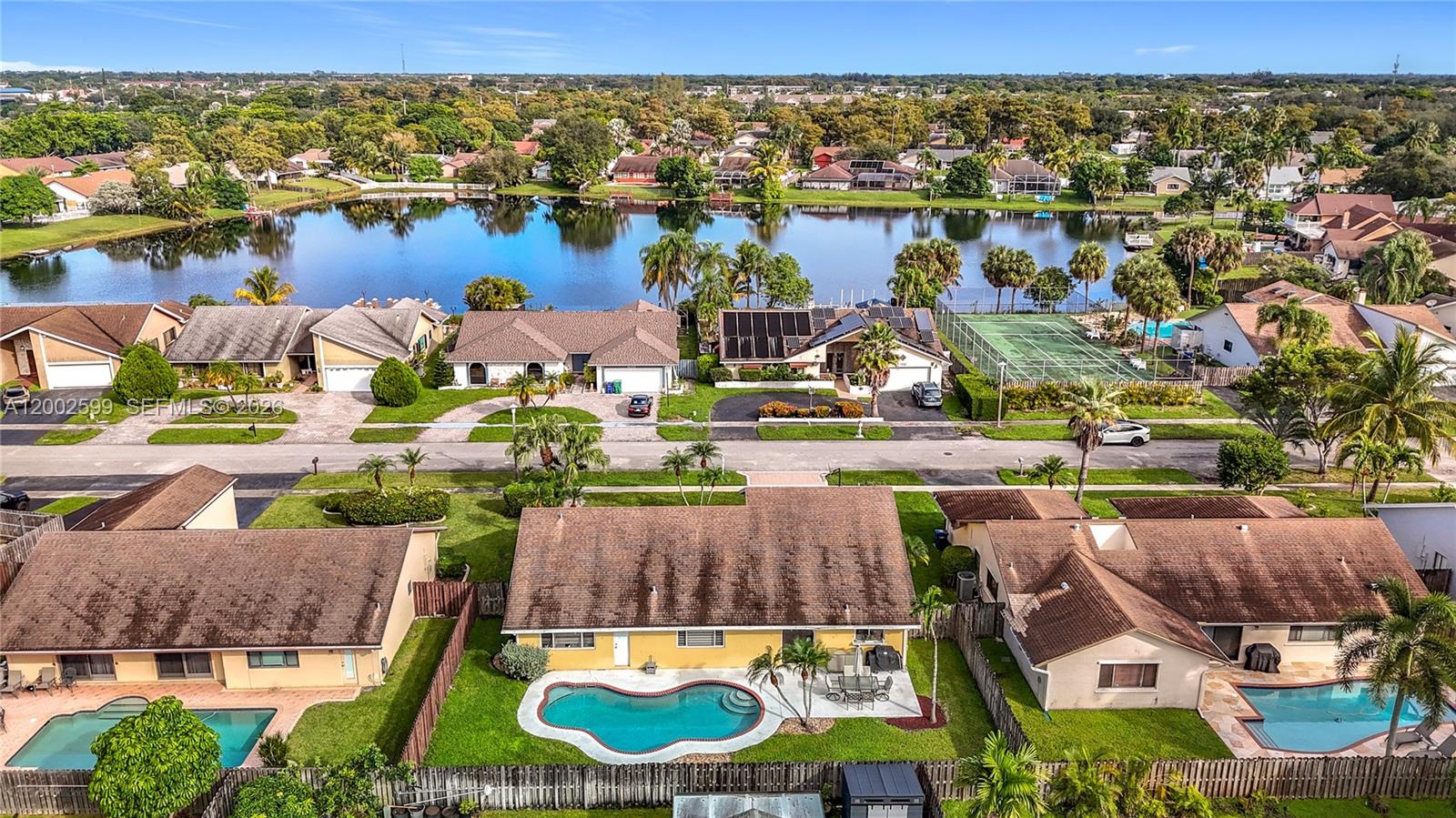 BOULEVARD WOODS WEST SEC - Residential Lease