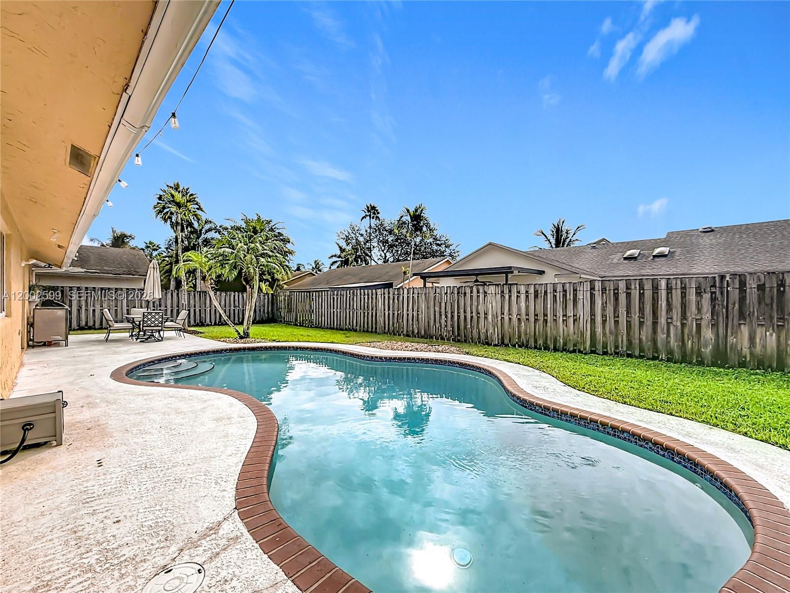 BOULEVARD WOODS WEST SEC - Residential Lease