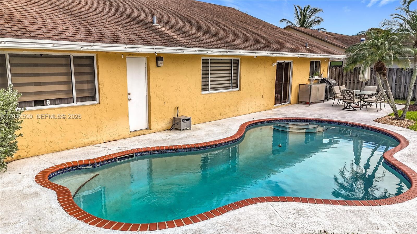 BOULEVARD WOODS WEST SEC - Residential Lease