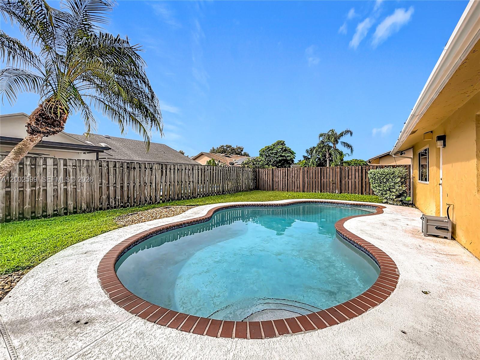 BOULEVARD WOODS WEST SEC - Residential Lease