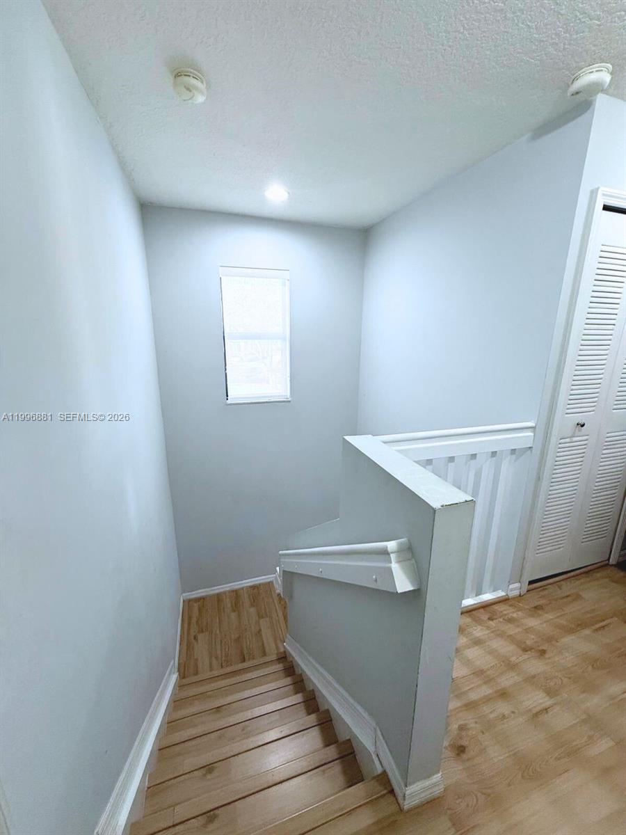 THE COURTS AT BAYSHORE I - Residential