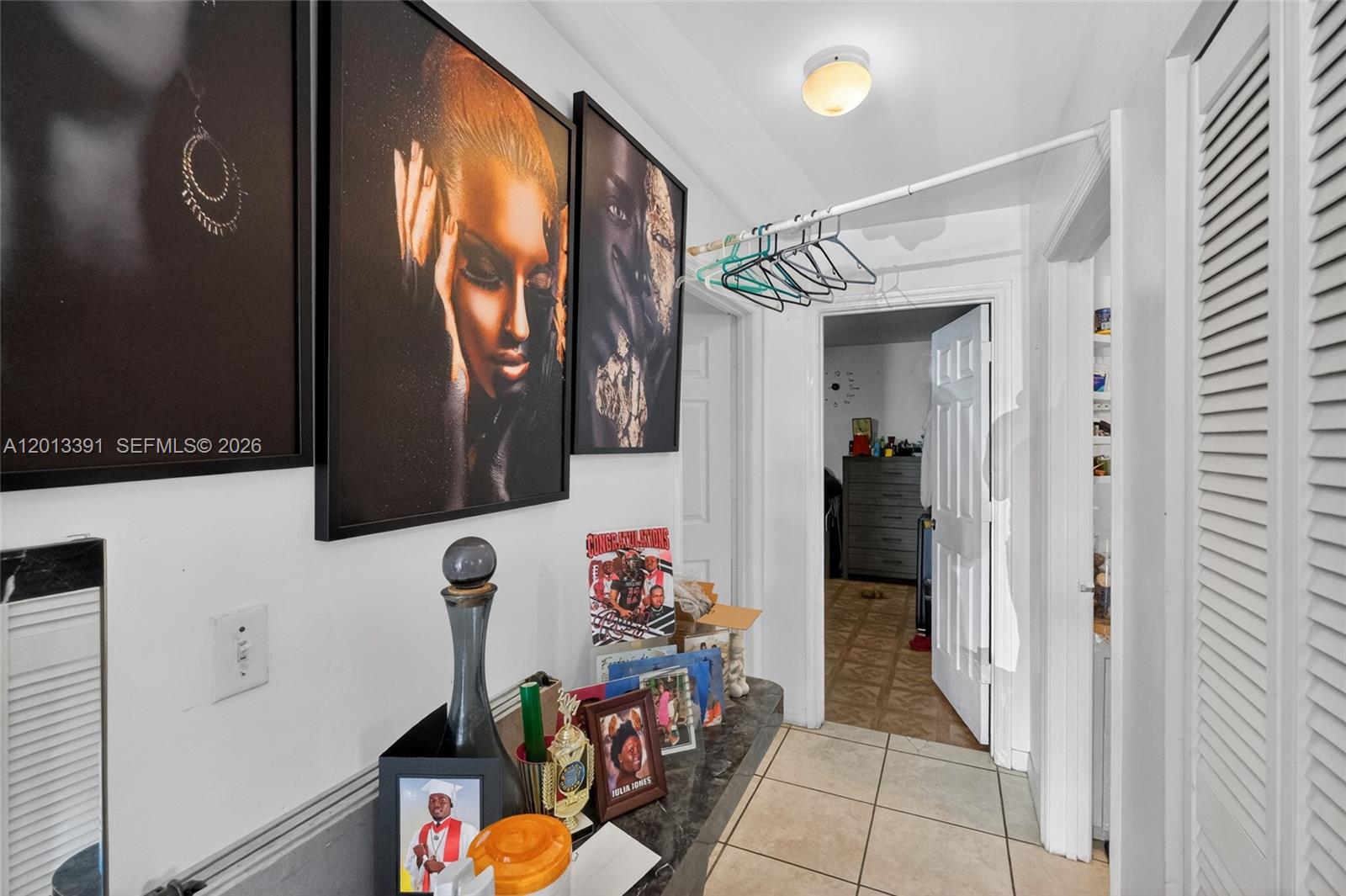 CROSEL HEIGHTS - Residential Income