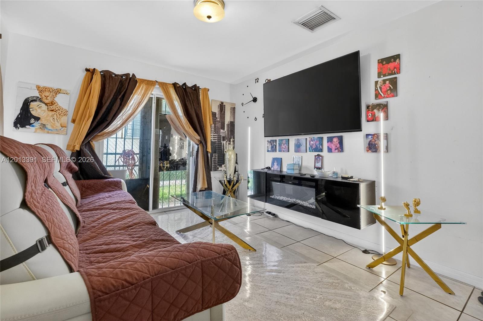 CROSEL HEIGHTS - Residential Income