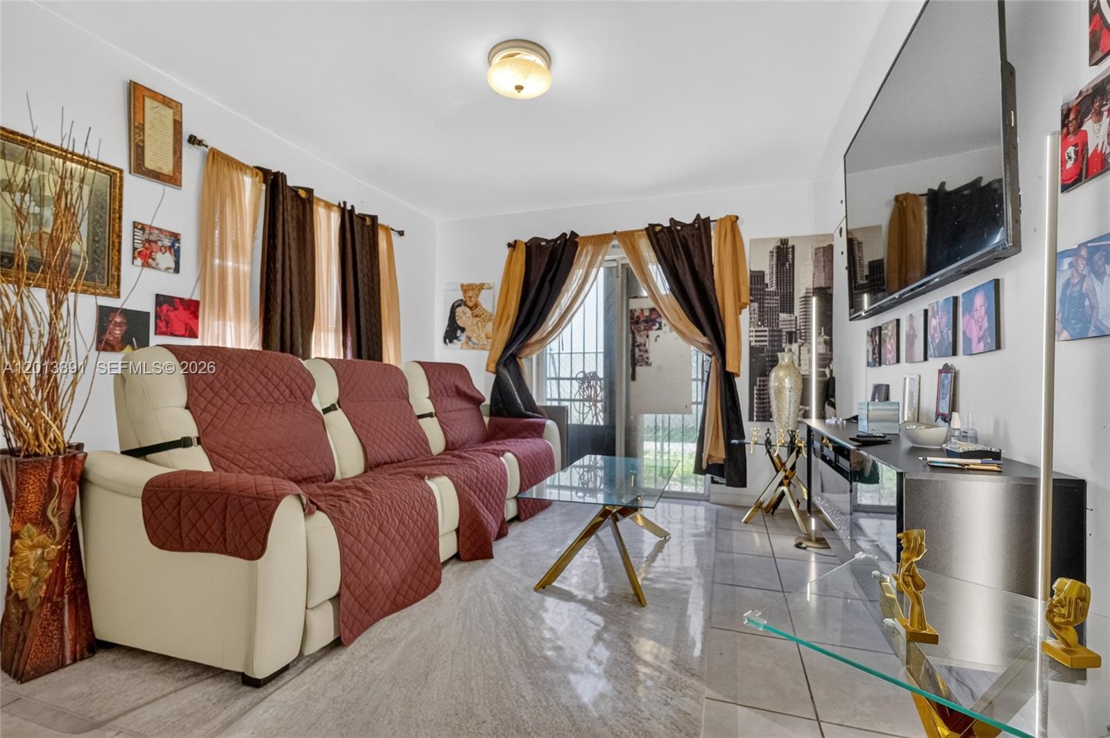 CROSEL HEIGHTS - Residential Income