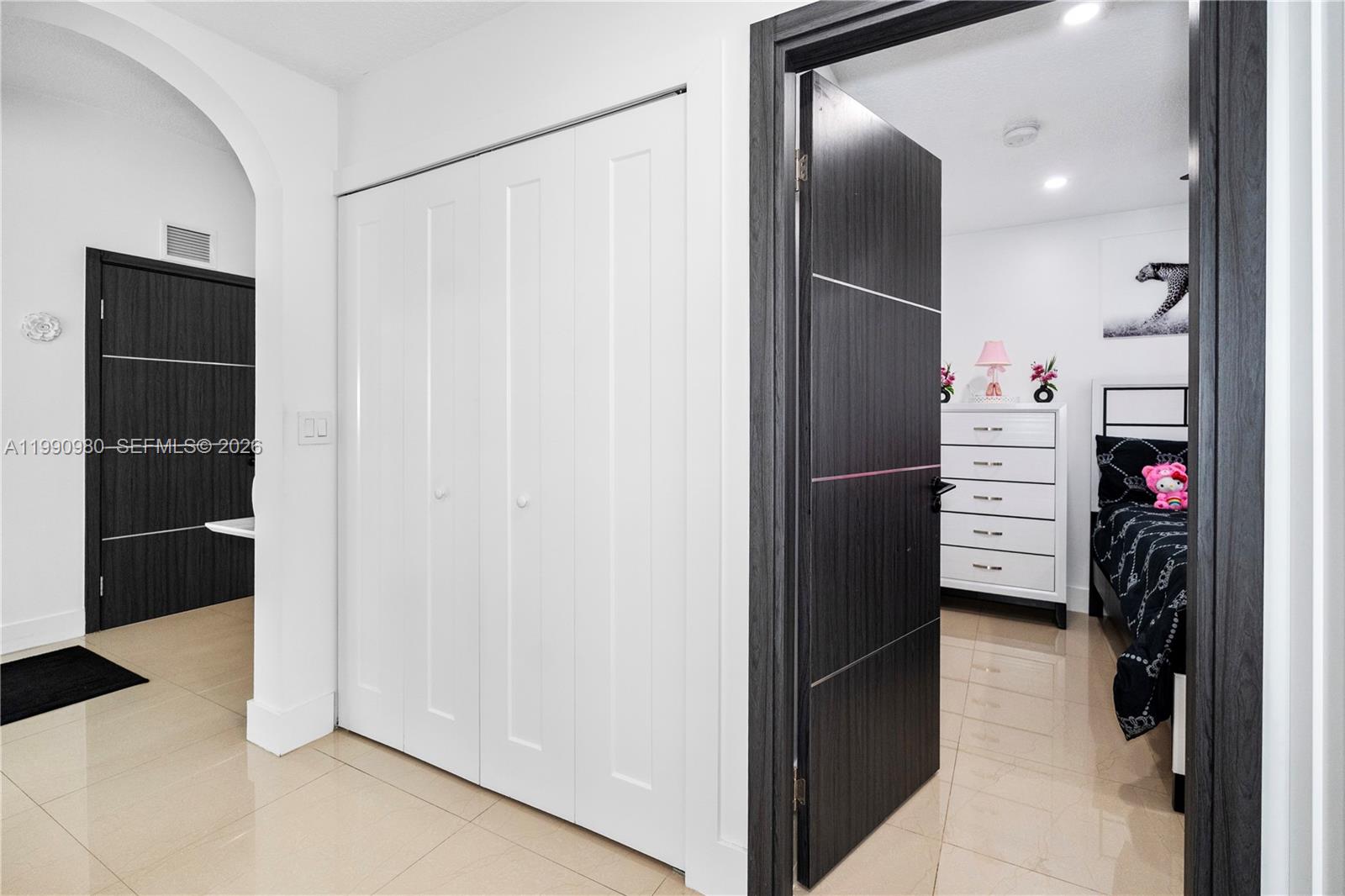 ABEL HOMES AT CAMBRIDGE E - Residential