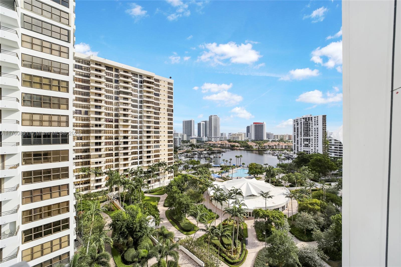 Property for Sale at 600 Three Islands Blvd 1021, Hallandale Beach, Broward County, Florida - Bedrooms: 2 
Bathrooms: 2  - $324,900
