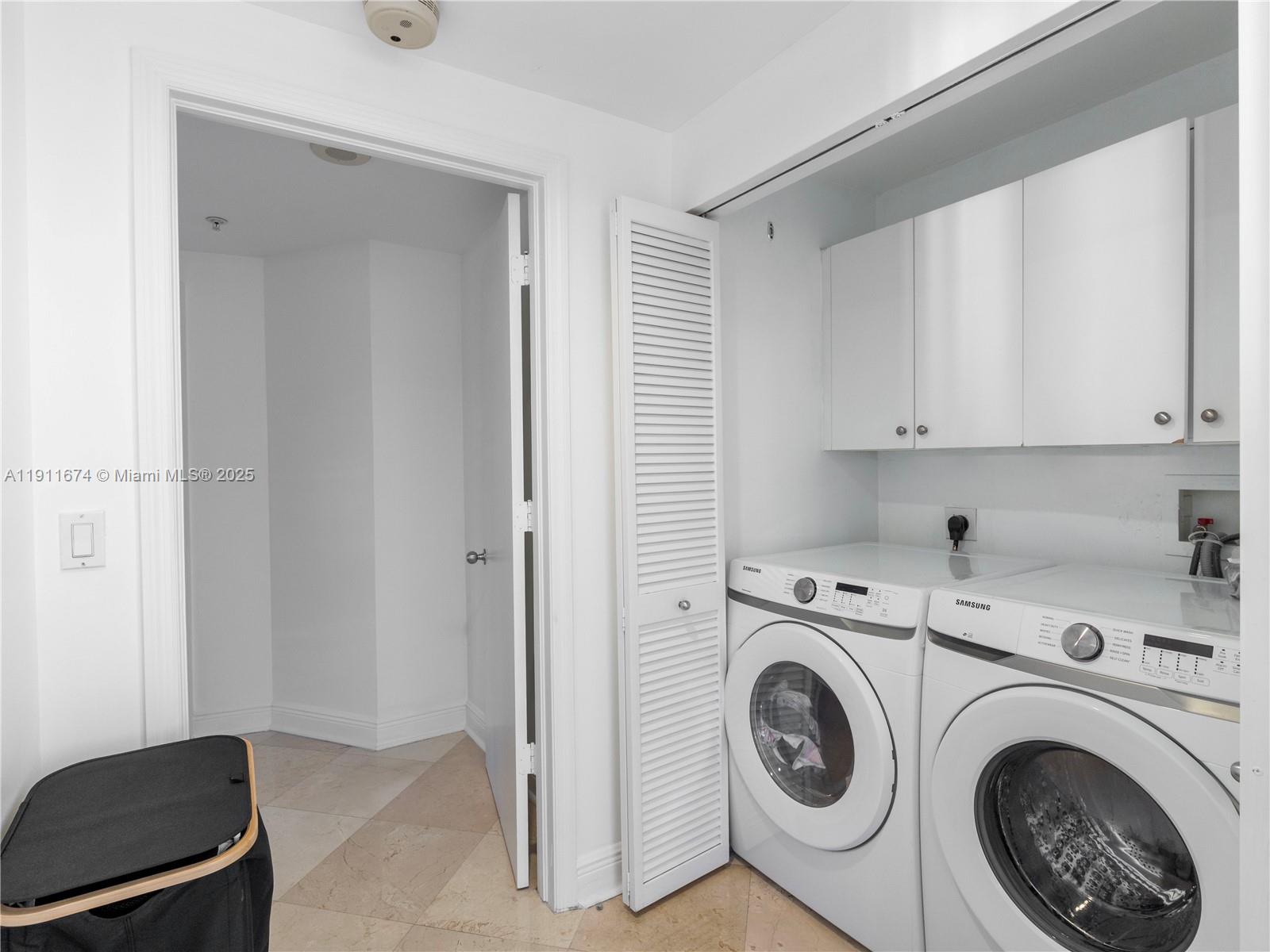 THREE TEQUESTA POINT COND - Residential Lease