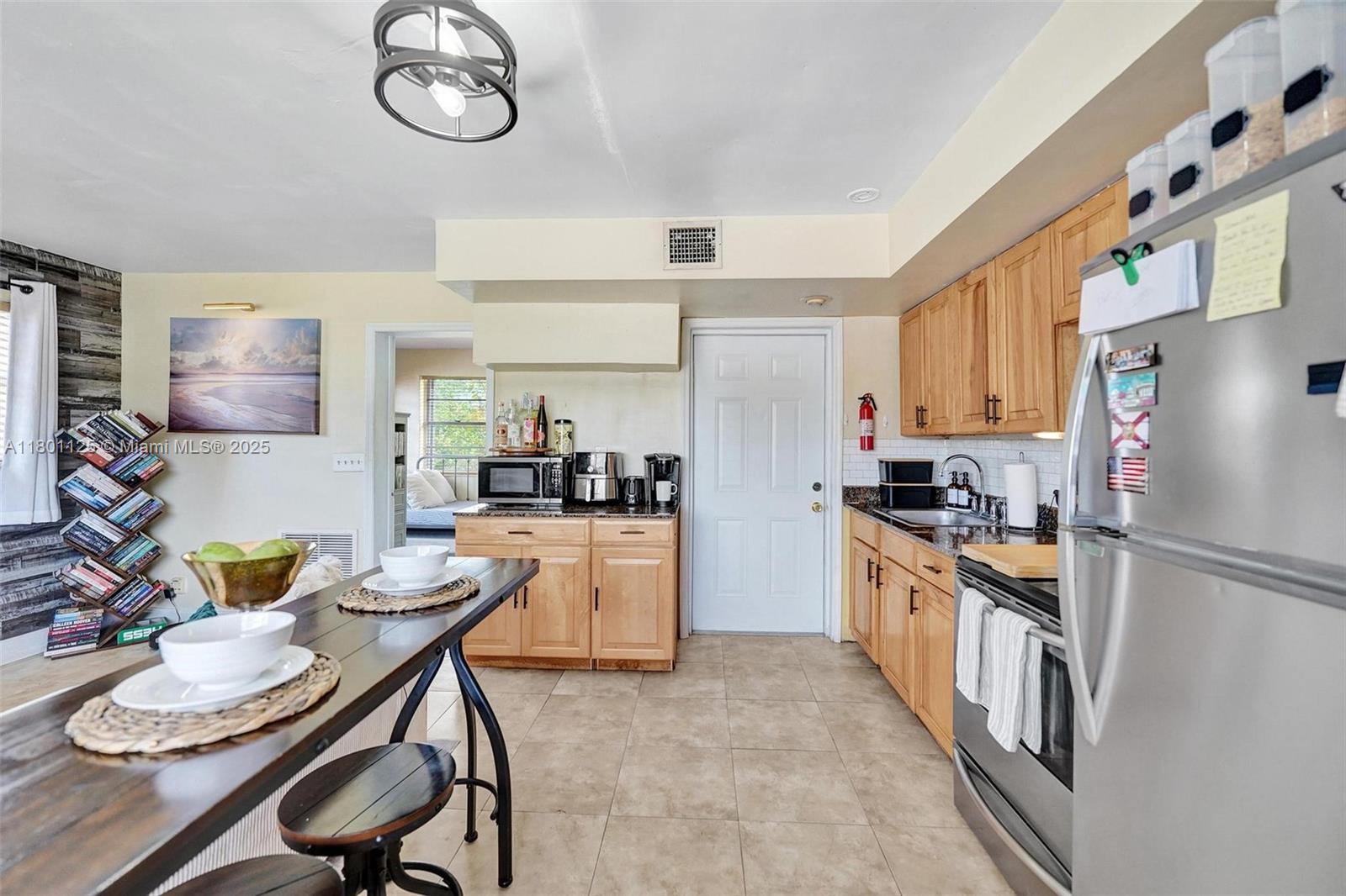 HOLLYWOOD PARK - Residential Income