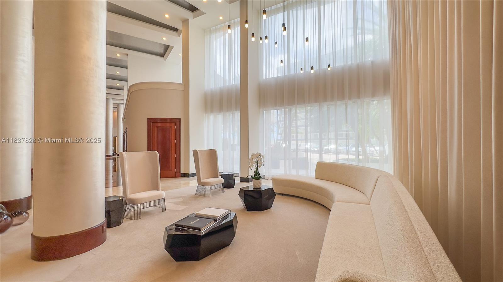 MAJESTIC TOWER - Residential Lease