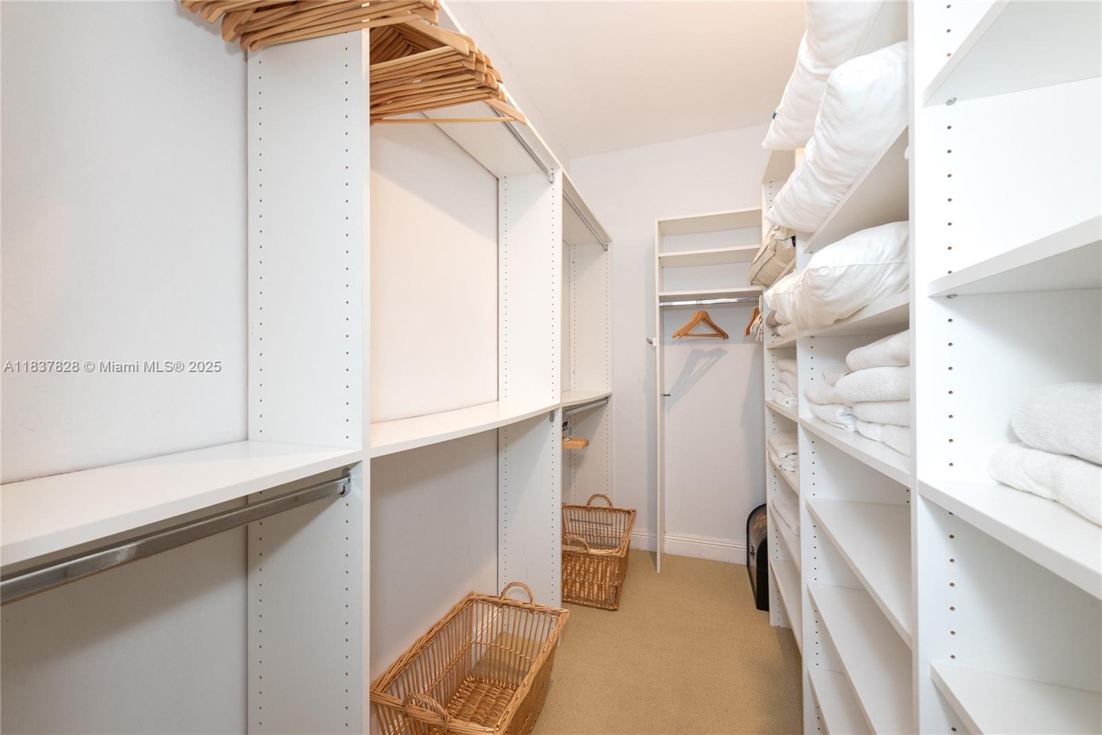 MAJESTIC TOWER - Residential Lease